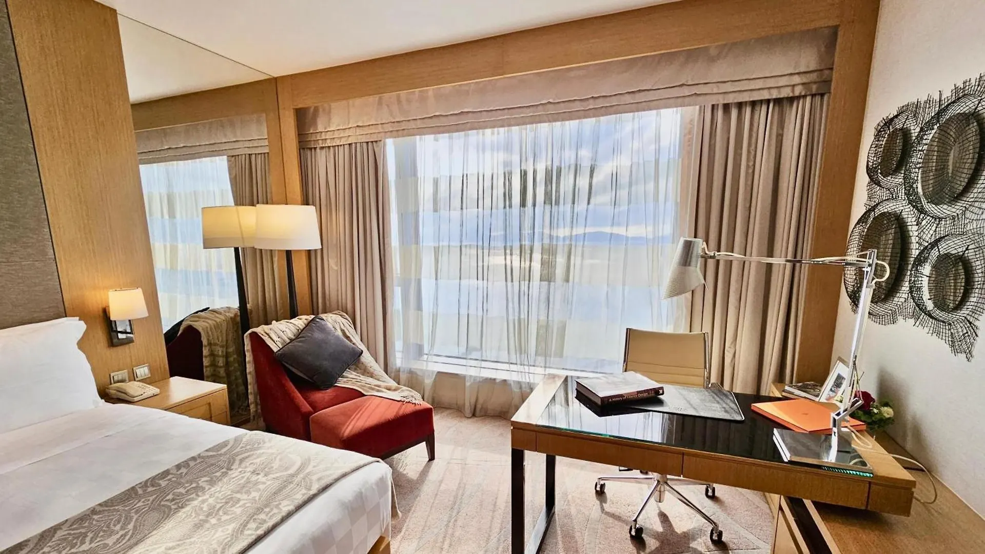 The Harbourview Place @ The Icc Megalopolis Hong Kong 5*,