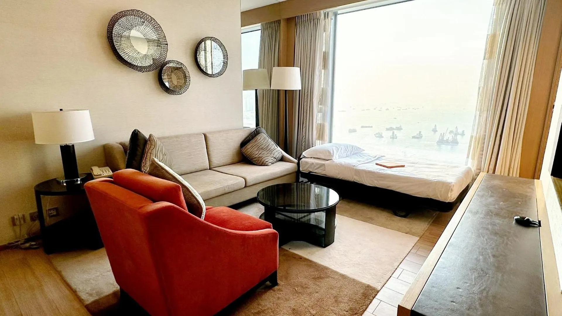 The Harbourview Place @ The Icc Megalopolis Hong Kong Aparthotel