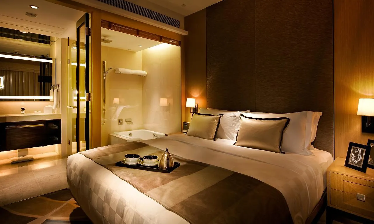 ***** Aparthotel The Harbourview Place @ The Icc Megalopolis Hong Kong China